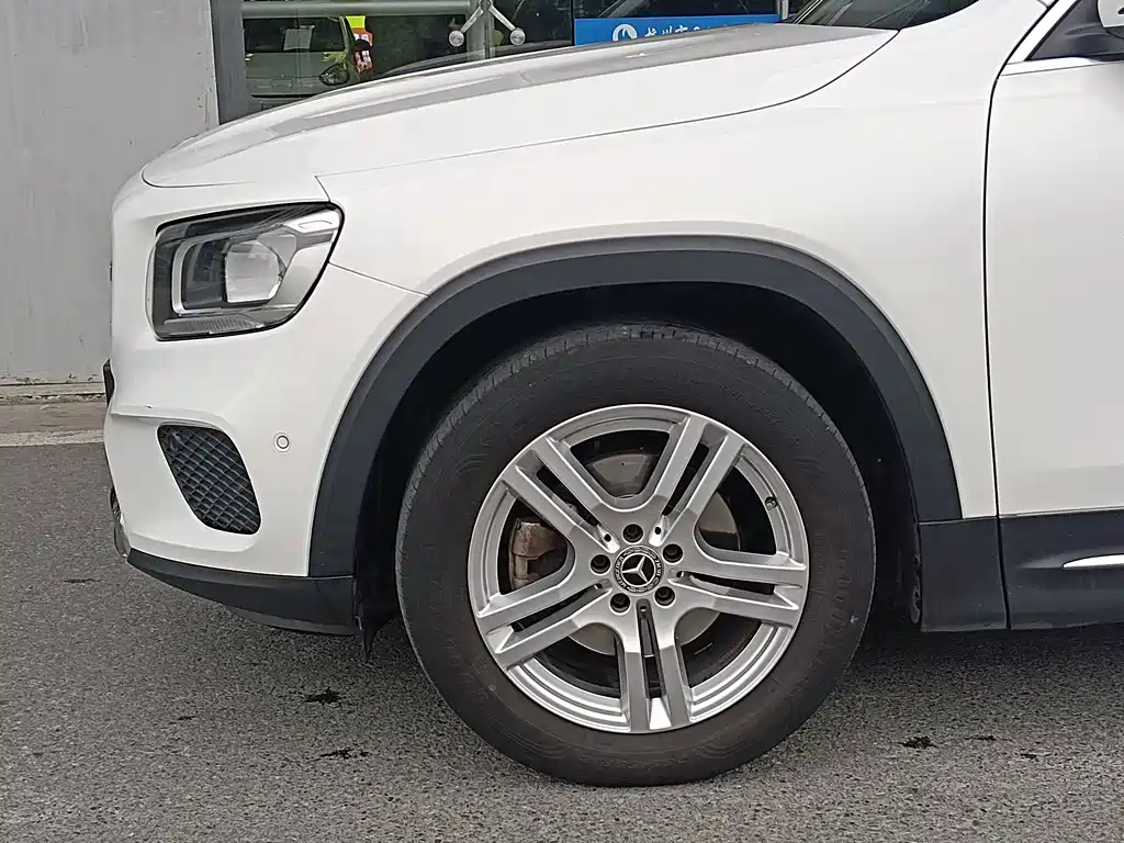 Mercedes-Benz GLB 2020 GLB 180 Dynamic купить на сайте DeffCars