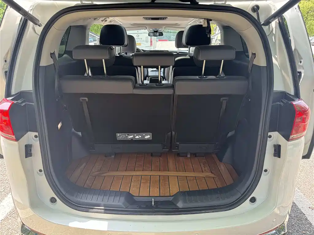 Trumpchi M8 2021 Lingxiu Series 390T Premium Edition купить на сайте DeffCars