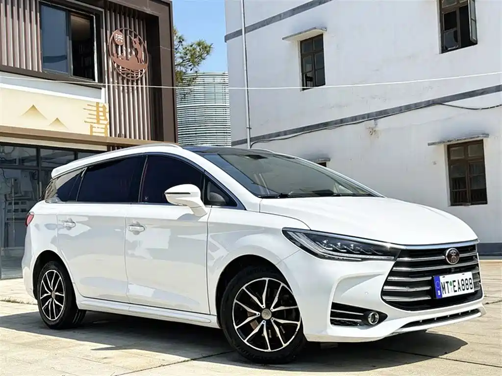 Song MAX 2018 1.5T automatic smart connection flagship model 7 seats купить на сайте DeffCars