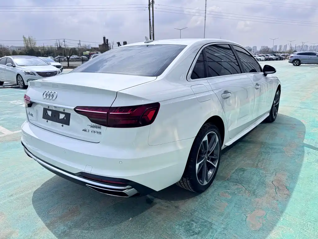 Audi A4L 2020 40 TFSI Fashionable and Dynamic купить на сайте DeffCars