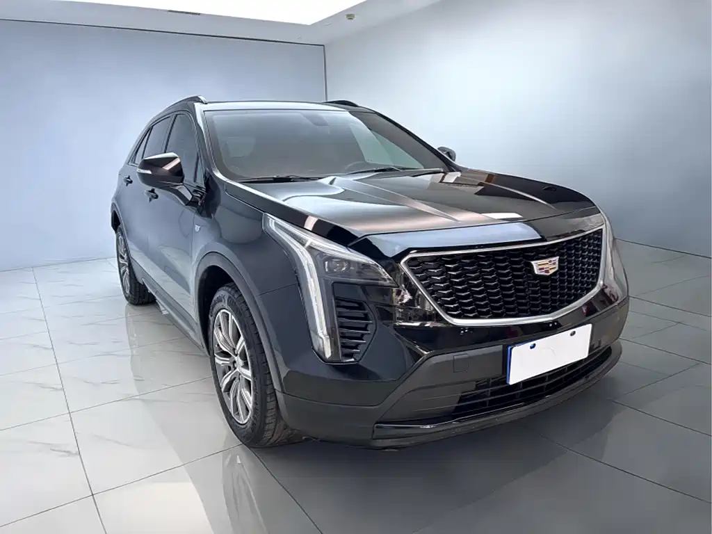 Cadillac XT4 2018 28T two-wheel drive luxury sports model купить на сайте DeffCars