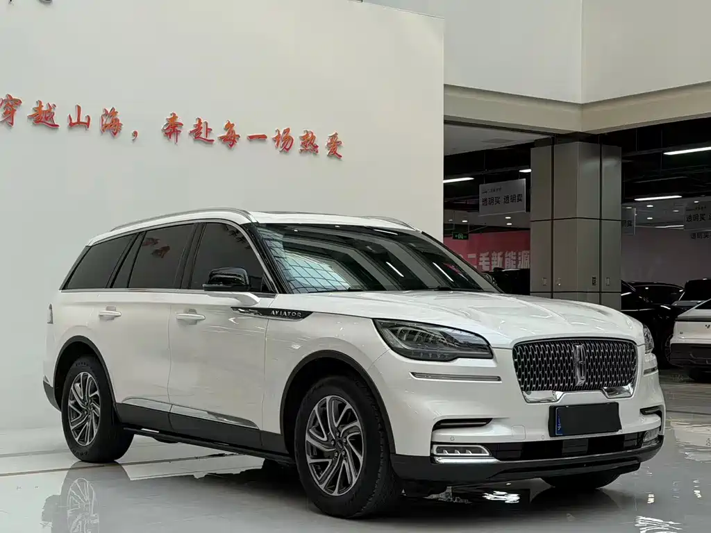 Aviator 2023 3.0T V6 four-wheel drive exclusive cruise version, six seats купить на сайте DeffCars