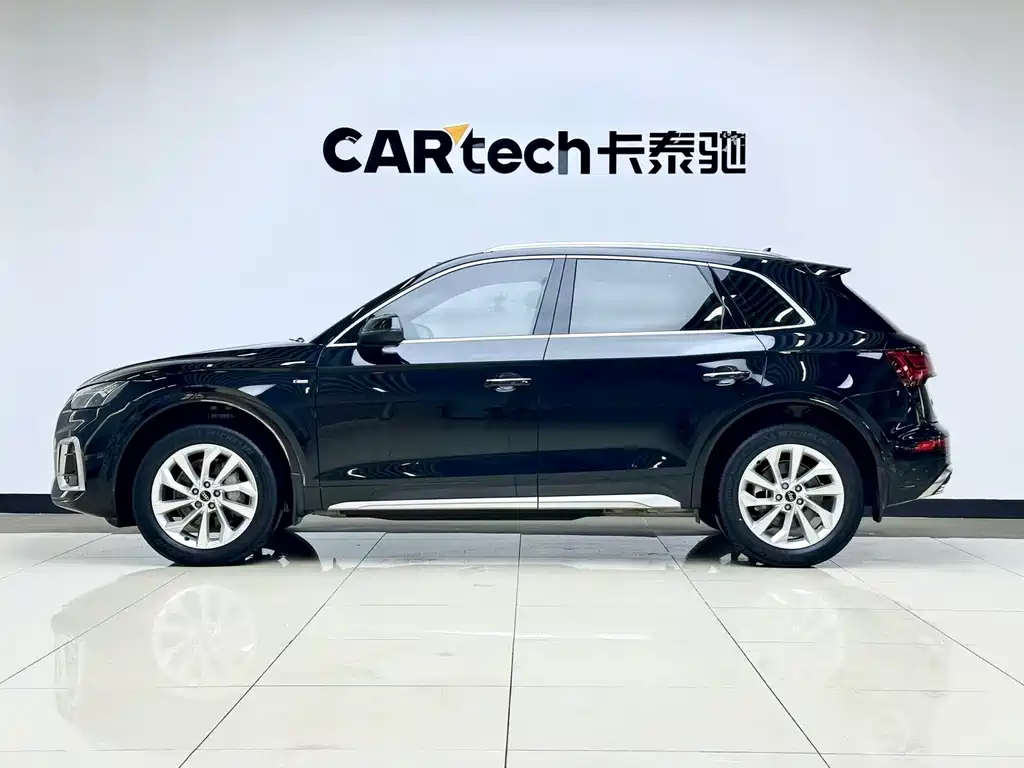Audi Q5L 2022 40T luxury and dynamic model купить на сайте DeffCars