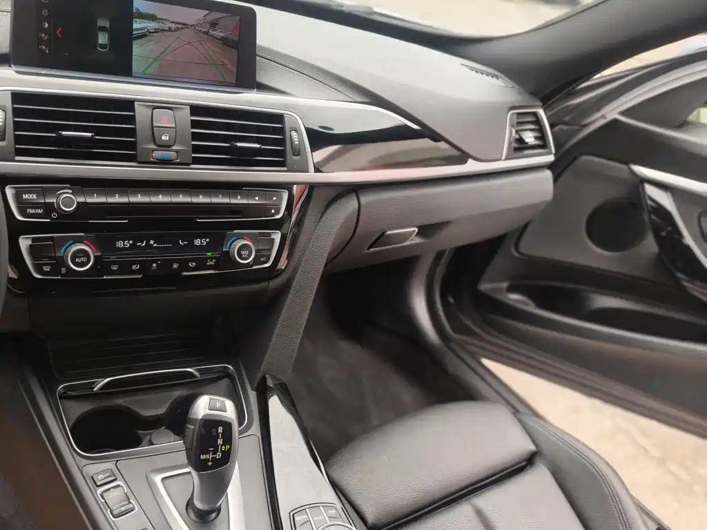 BMW 3 Series GT 2020 320i M Sports Package купить на сайте DeffCars