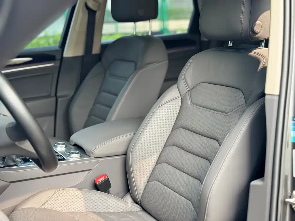 Touareg 2021 3.0TSI Ruixiang Edition Classic Sports Package купить на сайте DeffCars