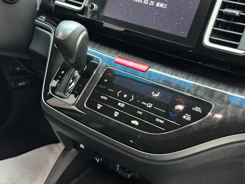 Alison 2019 2.0L Hybrid Deluxe Edition купить на сайте DeffCars