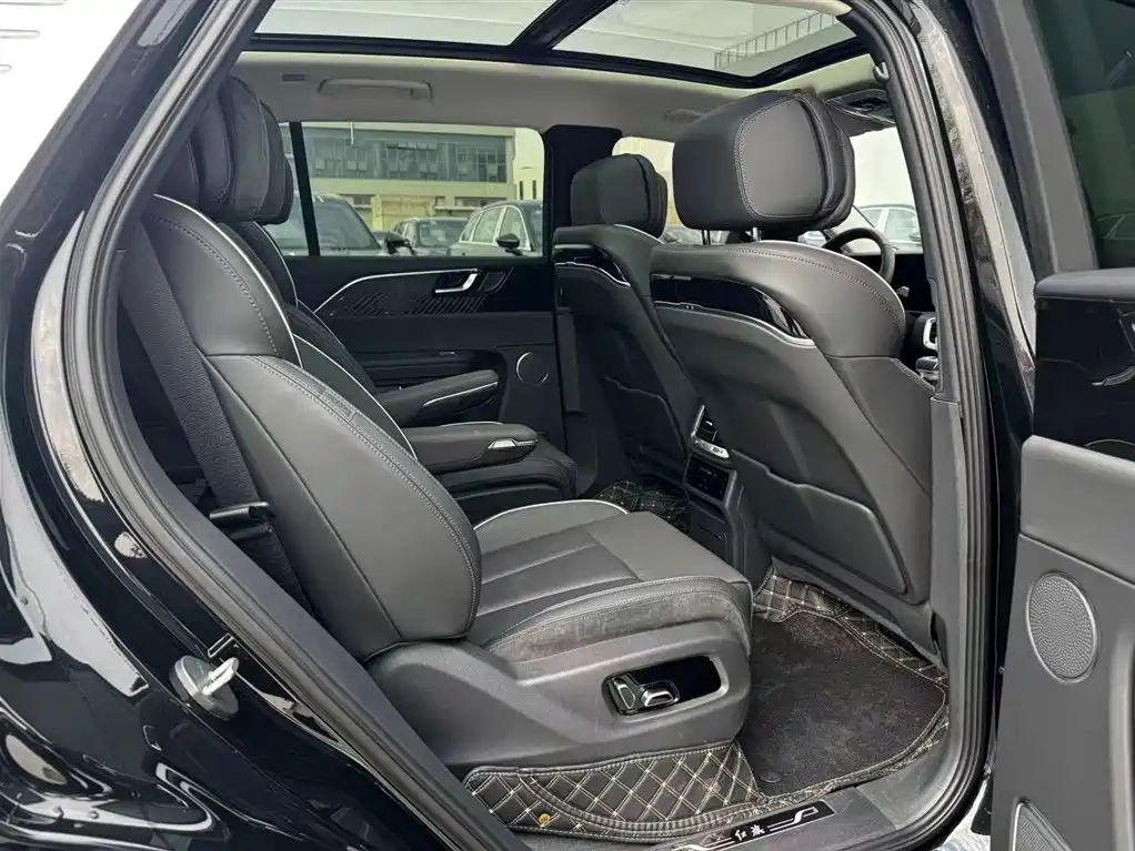 Hongqi E-HS9 2022 model 690km flagship version six seats купить на сайте DeffCars