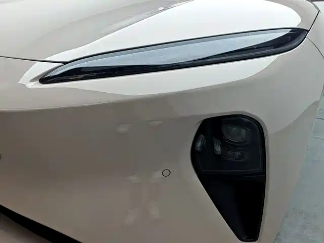 NIO ET5 2022 model 75kWh купить на сайте DeffCars