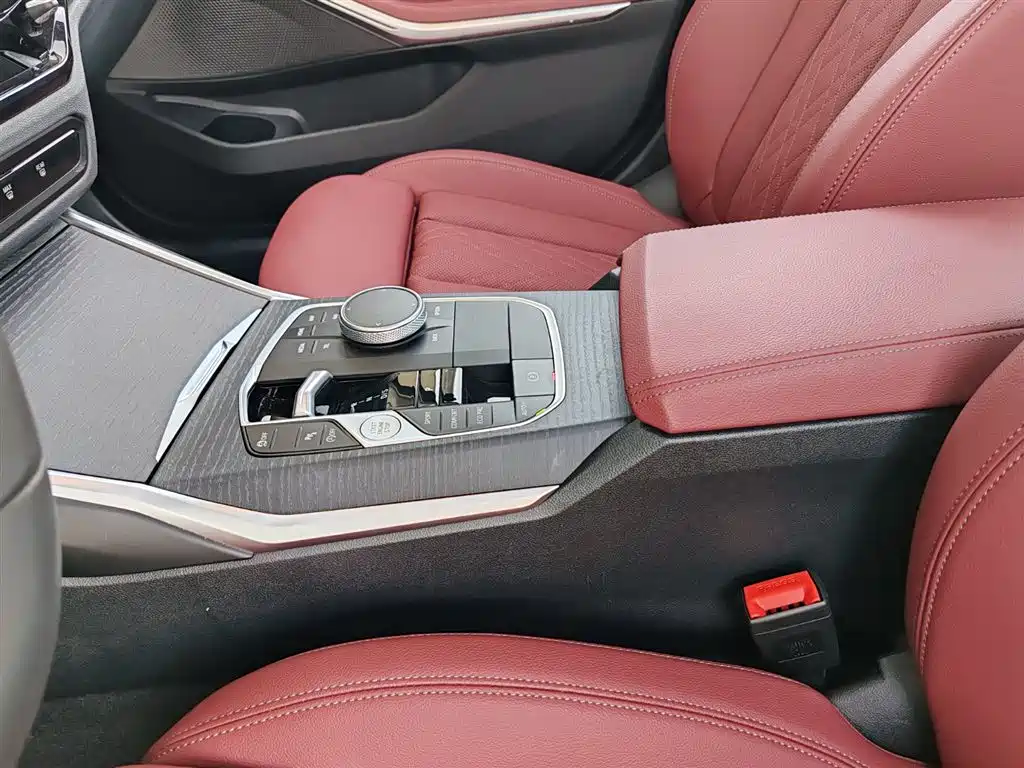 BMW 3 Series 2025 325Li M Sports Package купить на сайте DeffCars