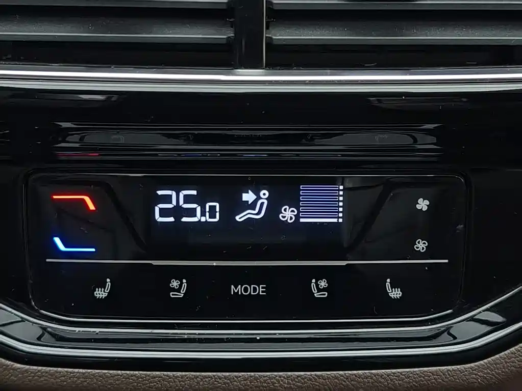 Weiran 2022 380TSI Premium Edition купить на сайте DeffCars