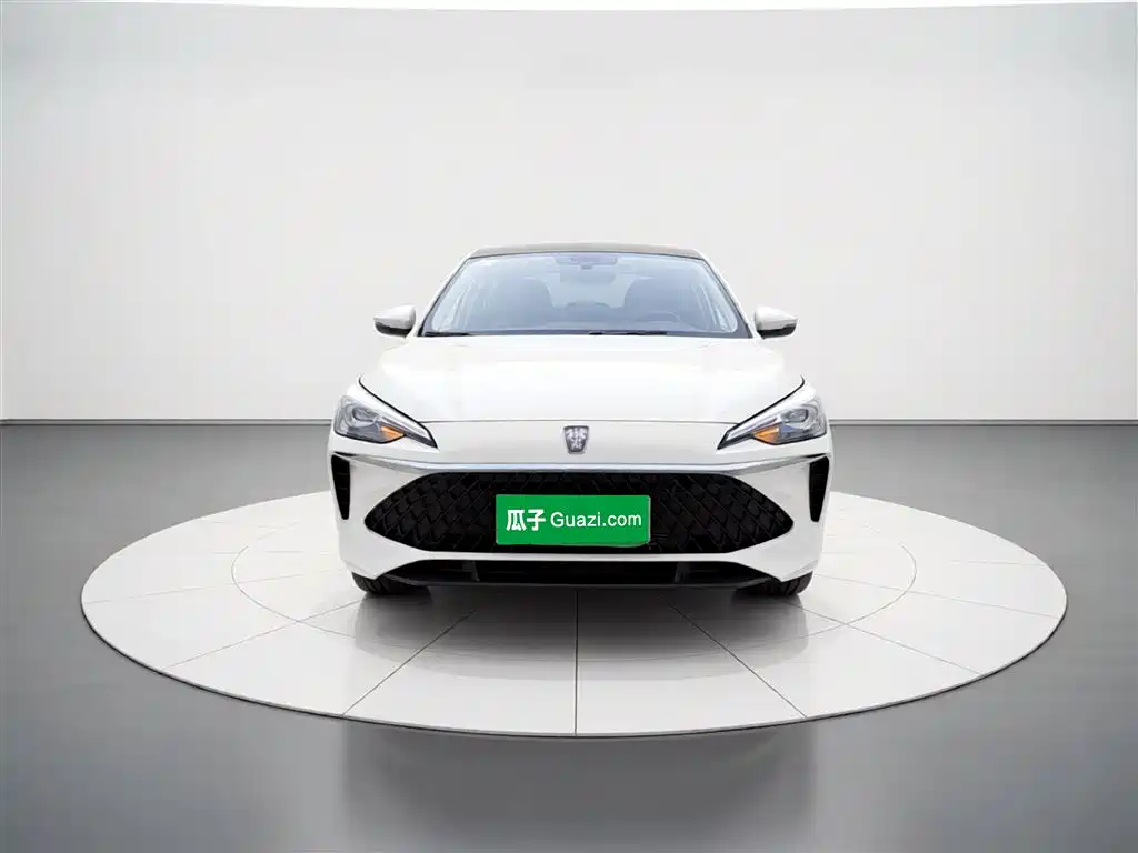 Roewe i5 2023 1.5L CVT Premium Edition купить на сайте DeffCars