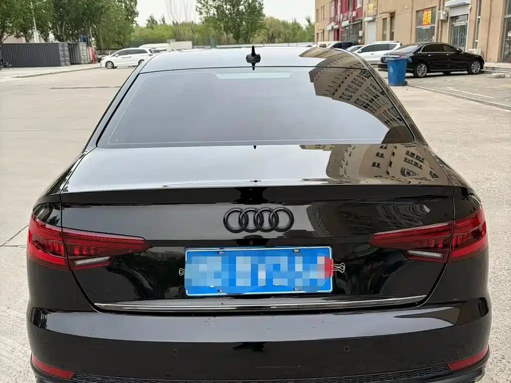 Audi A4L 2019 40 TFSI Enterprising National VI купить на сайте DeffCars