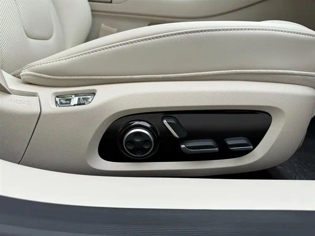 Zhijie S7 2026 Max+ купить на сайте DeffCars