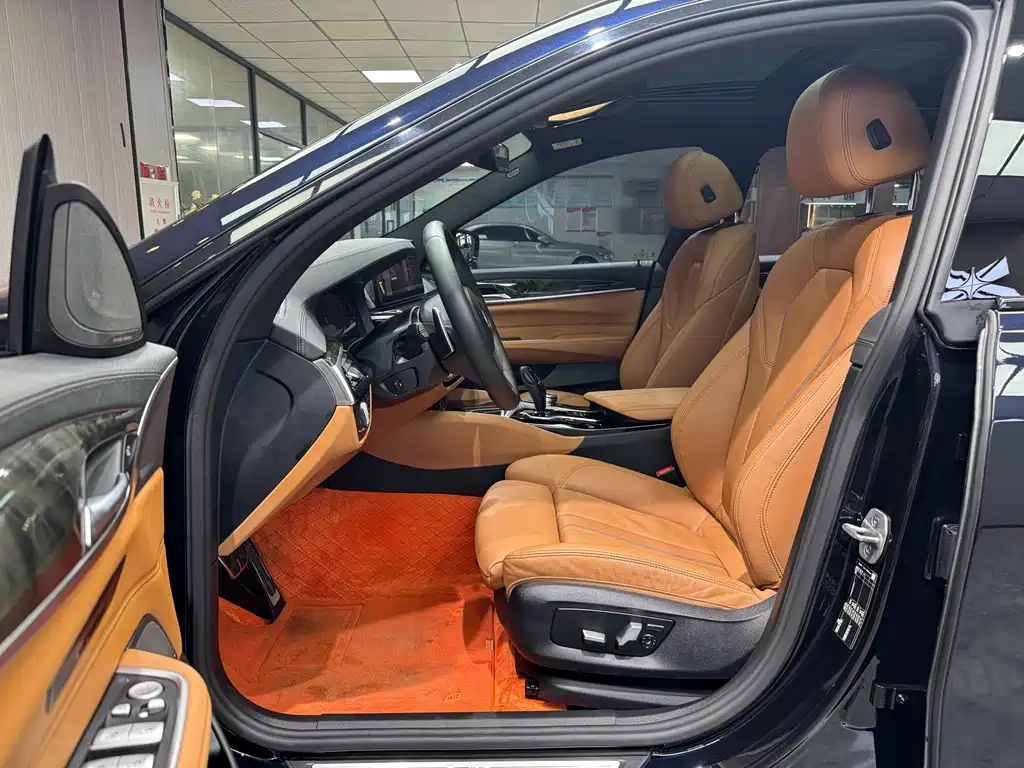 BMW 6 Series GT 2022 630i M Sports Package купить на сайте DeffCars