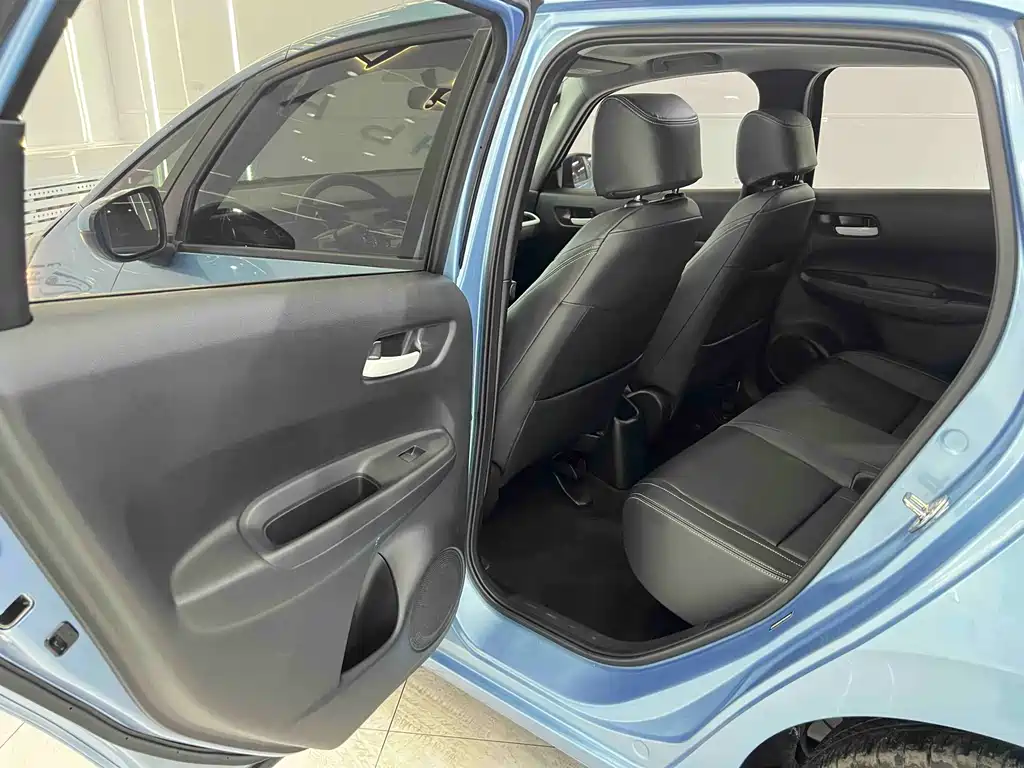 Fit 2022 1.5L CVT Trendy Sunroof Edition купить на сайте DeffCars
