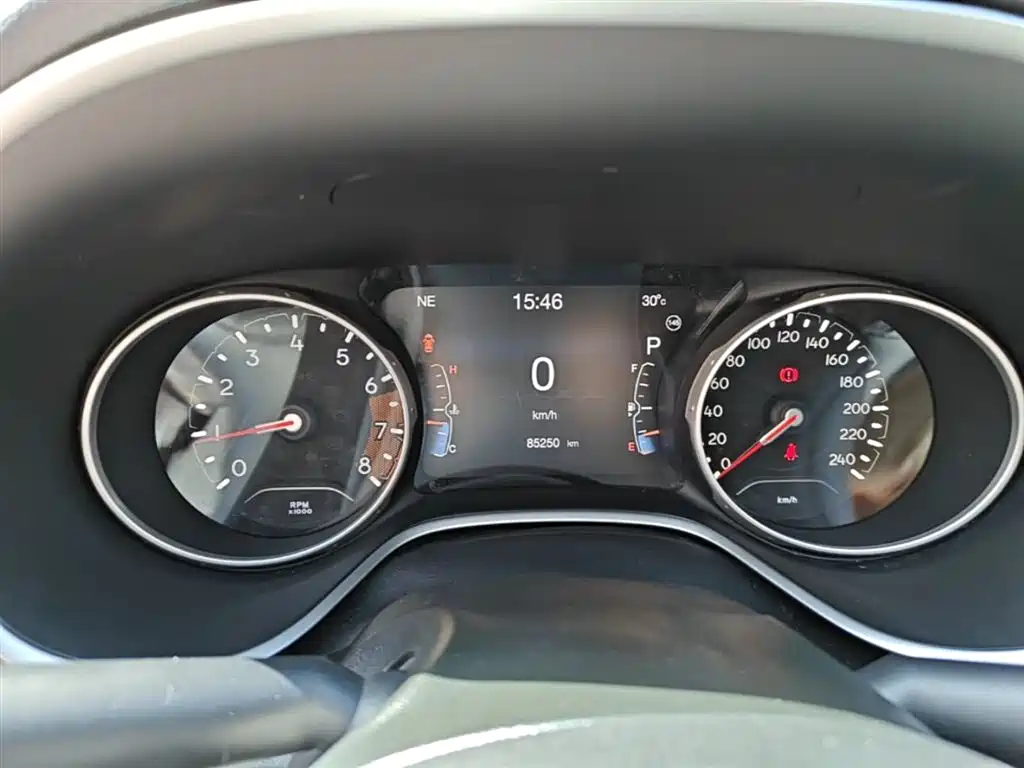 Compass 2017 200T Automatic Home Edition купить на сайте DeffCars