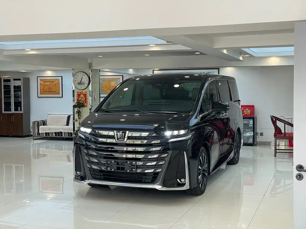 Wilfa 2024 Crown Dual Engine 2.5L Supreme Executive Edition купить на сайте DeffCars