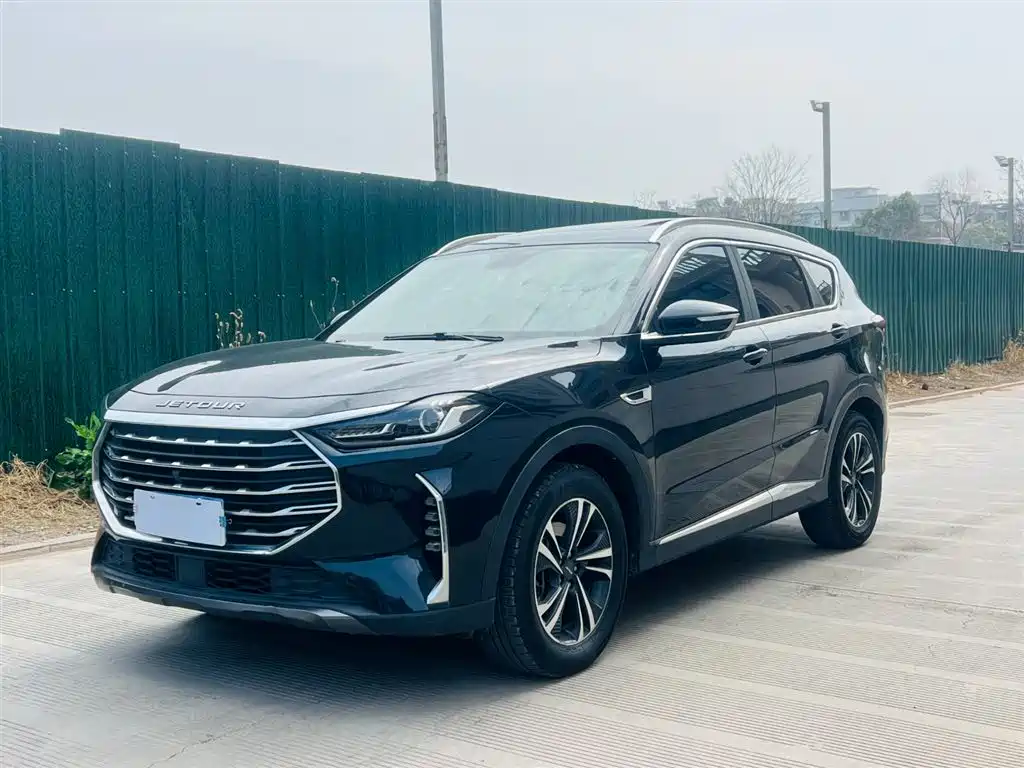 Jietu X70 PLUS 2021 model 1.6T DCT 7 seats купить на сайте DeffCars