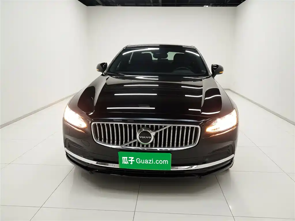 Volvo S90 2023 B5 Zhiyi Luxury Edition купить на сайте DeffCars