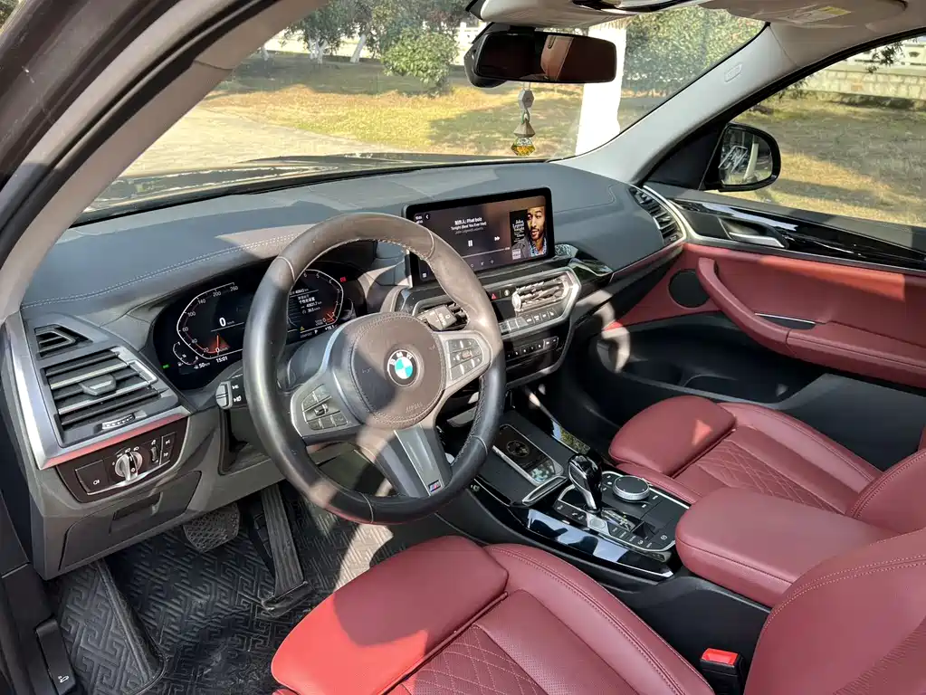 BMW X3 2022 facelift xDrive25i M sports package купить на сайте DeffCars