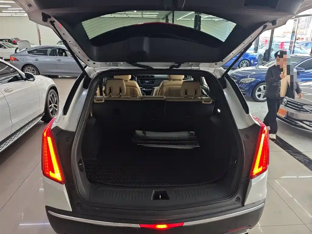 Cadillac XT5 2016 25T Technology купить на сайте DeffCars