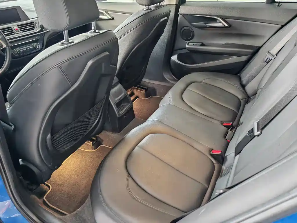BMW 1 Series 2017 118i Sports купить на сайте DeffCars