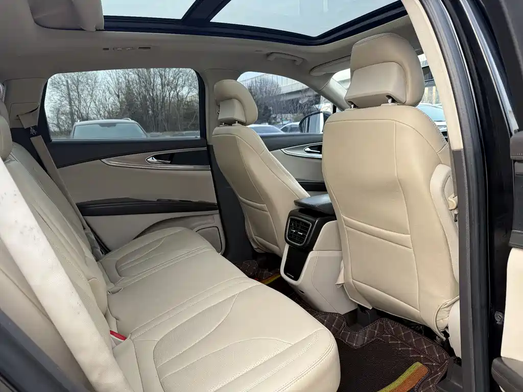 Lincoln MKX 2015 2.0T 2WD Exclusive Edition купить на сайте DeffCars