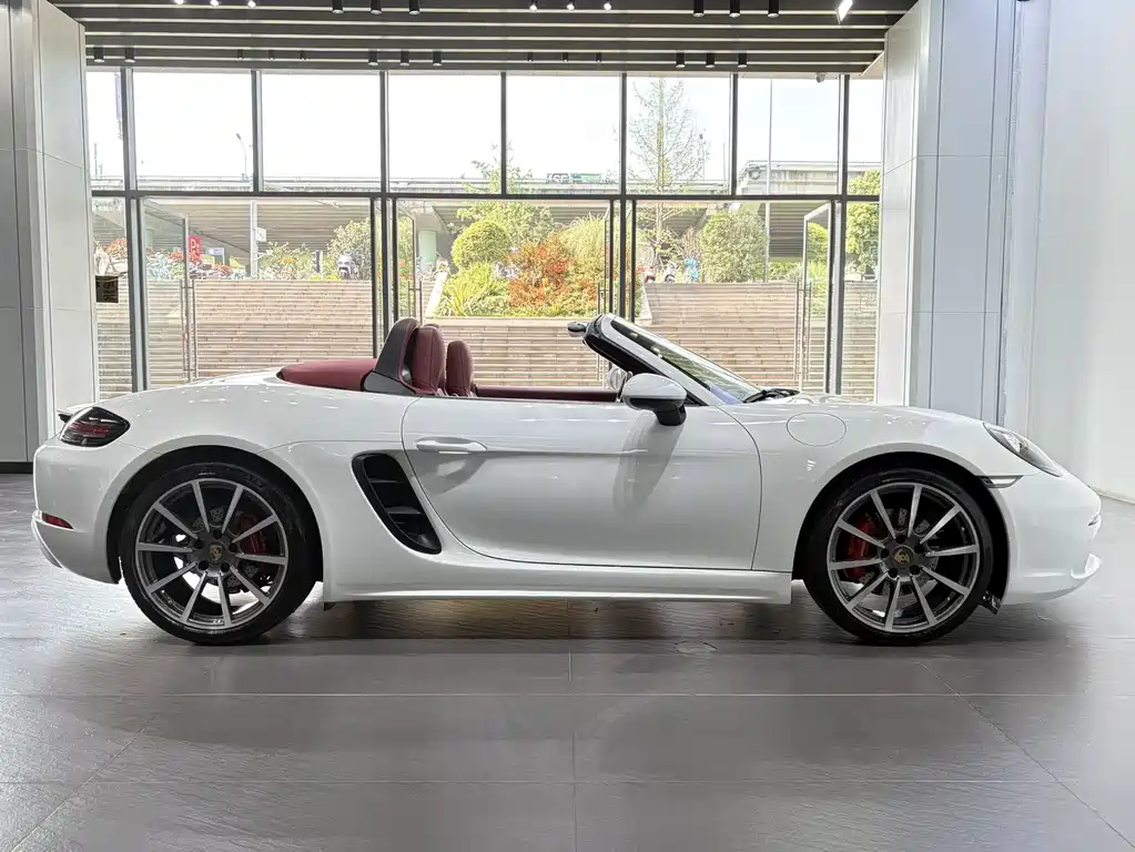 Porsche 718 2022 Boxster 2.0T купить на сайте DeffCars