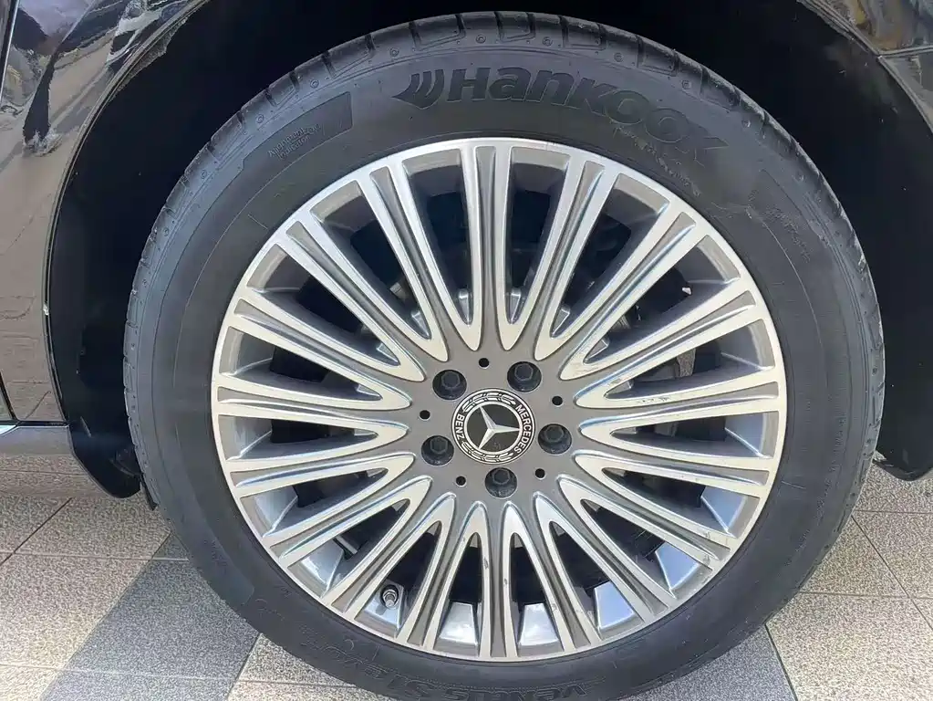 Mercedes-Benz E-Class 2023 E 300 L Luxury Model купить на сайте DeffCars