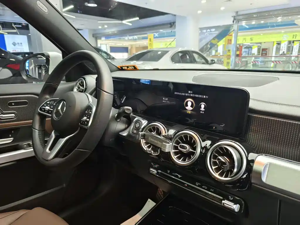 Mercedes-Benz GLB 2021 GLB 200 Fashion Model купить на сайте DeffCars