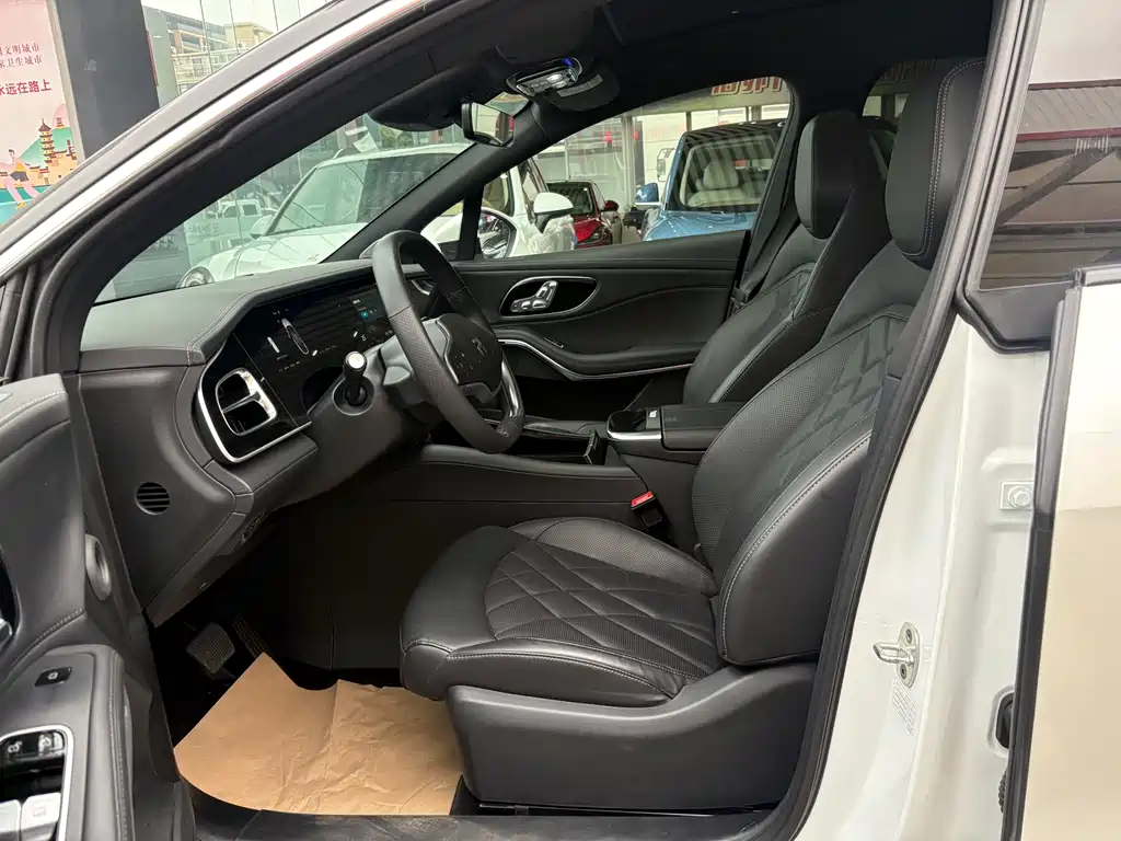 Feifan R7 2023 rear drive screen master version купить на сайте DeffCars