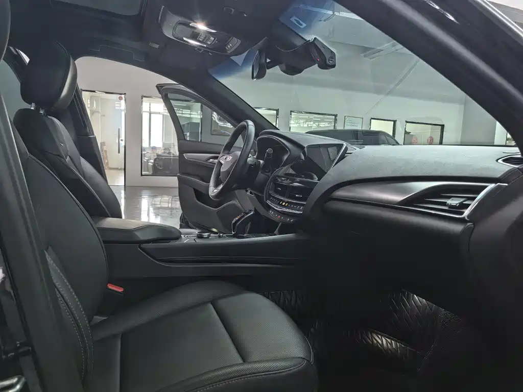 Cadillac CT5 2023 28T luxury model (standard version) купить на сайте DeffCars