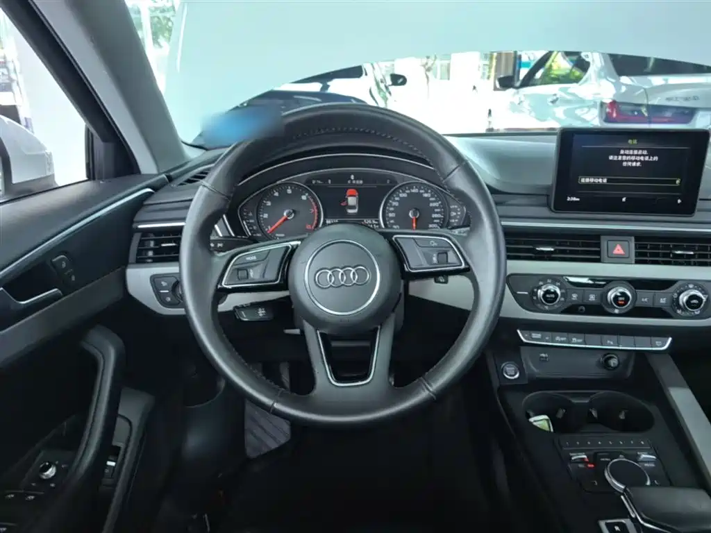 Audi A4L 2018 30th Anniversary Model 40 TFSI Enterprising купить на сайте DeffCars