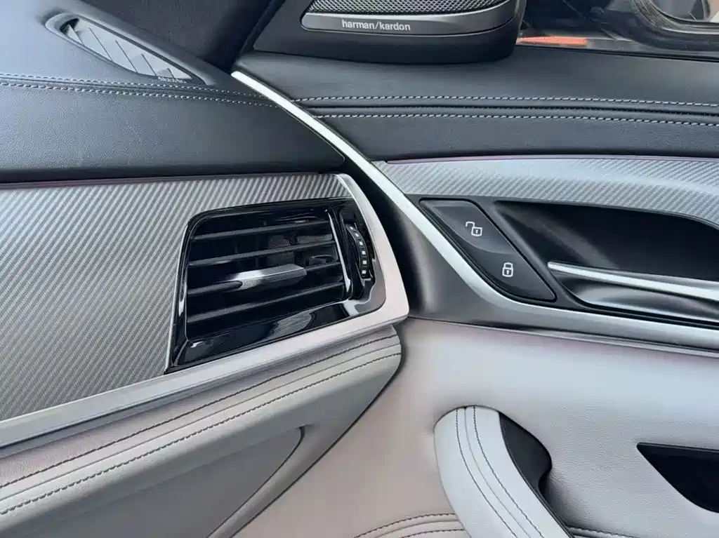 BMW M5 2018 M5 купить на сайте DeffCars