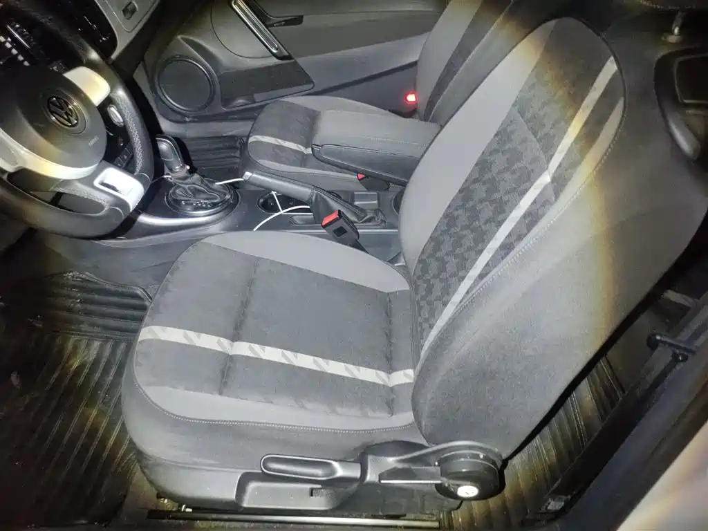 Beetle 2018 180TSI Yile Type купить на сайте DeffCars