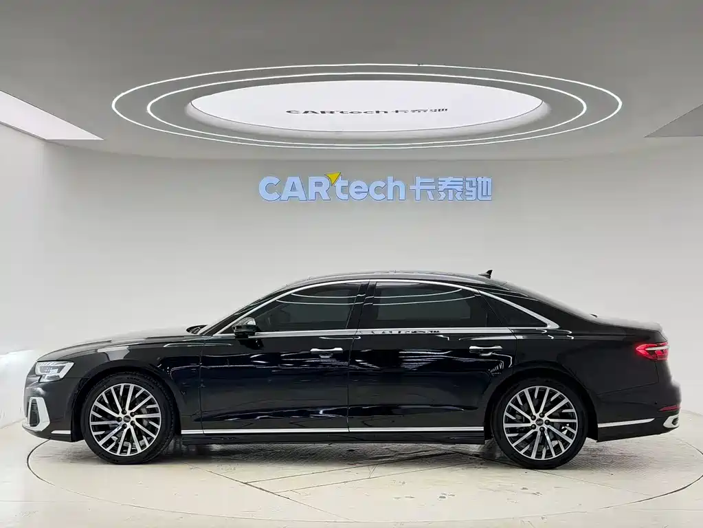 Audi A8 2023 A8L 50 TFSI quattro Premium Selection купить на сайте DeffCars