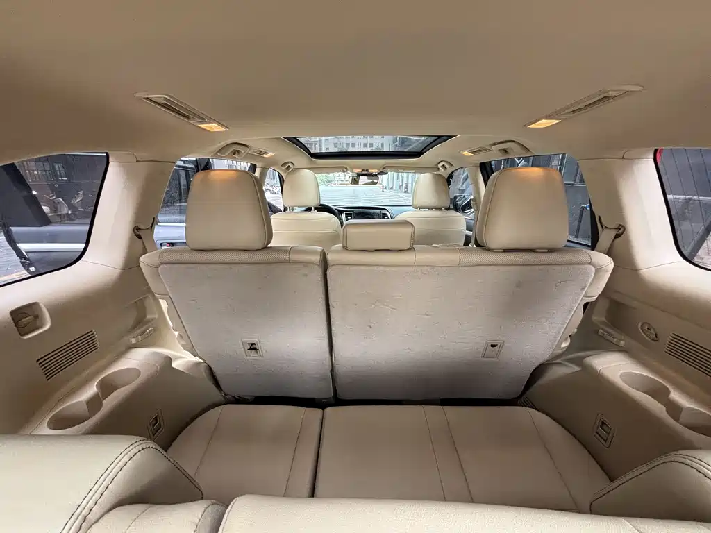 Highlander 2018 2.0T four-wheel drive luxury version, 7 seats, National VI купить на сайте DeffCars