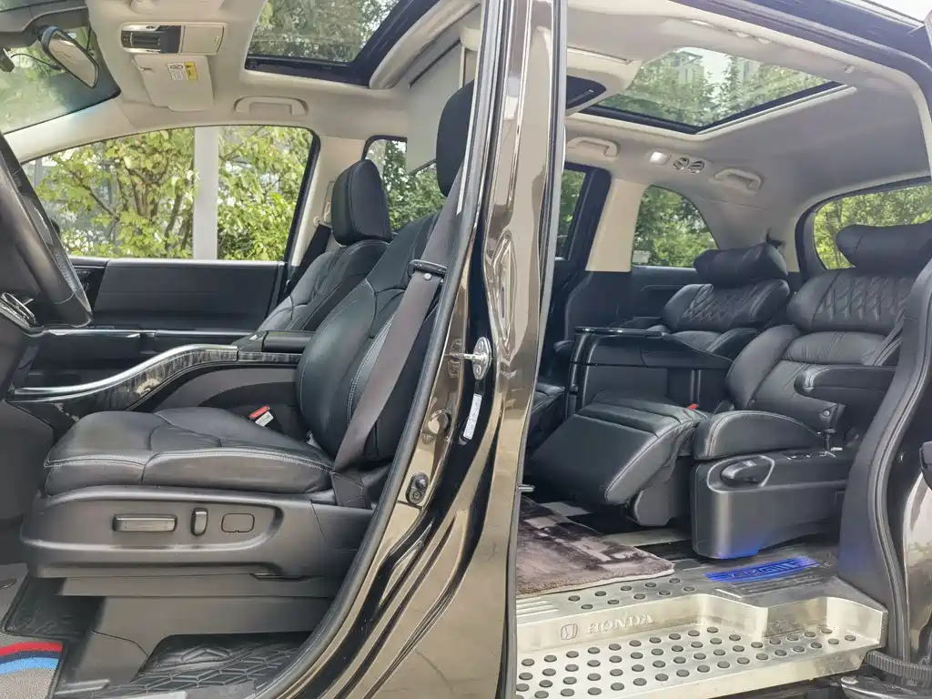 Alison 2019 2.0L Hybrid Deluxe Edition купить на сайте DeffCars
