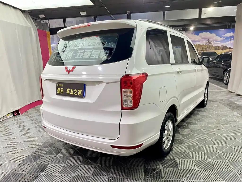 Wuling Hongguang 2019 1.5L S Standard National VI LAR купить на сайте DeffCars