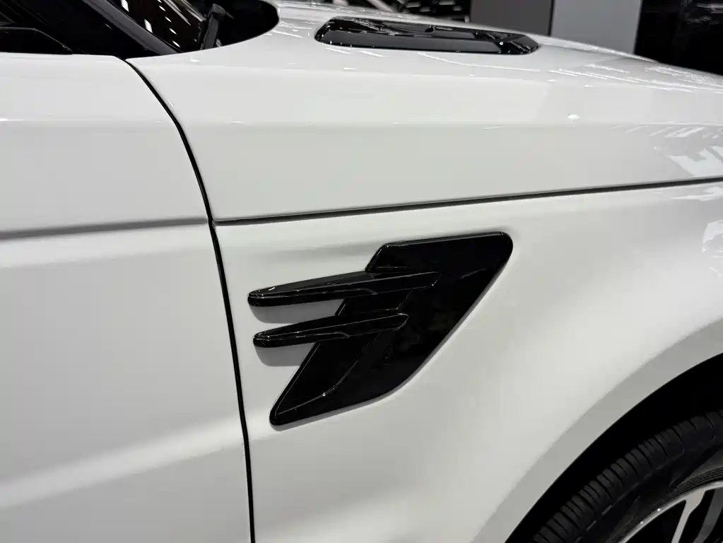 Range Rover Sport 2022 3.0 L6 Black Edition купить на сайте DeffCars