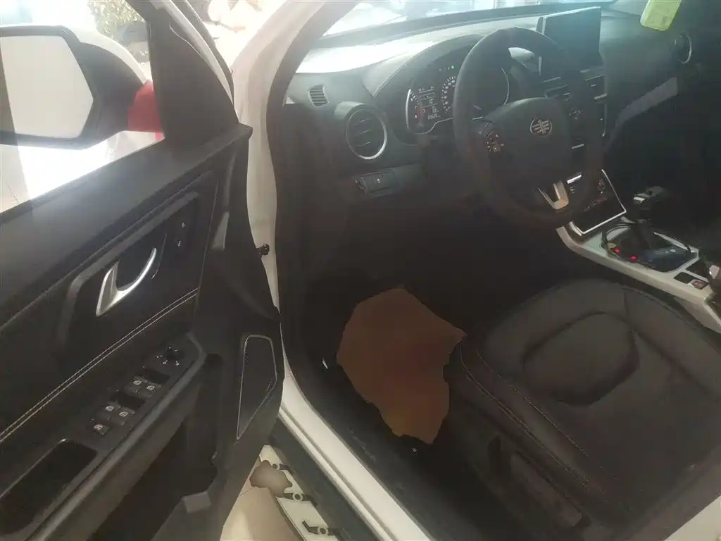 Pentium X40 2019 1.6L automatic luxury model National VI купить на сайте DeffCars