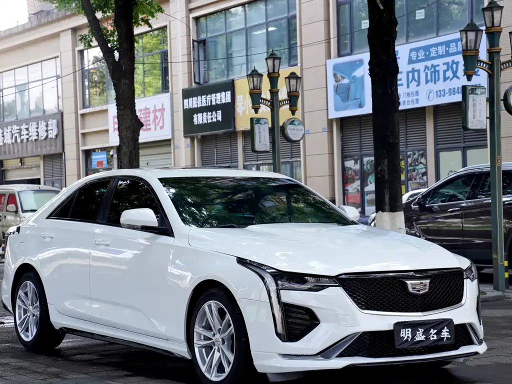 Cadillac CT4 2020 28T Fashion Model купить на сайте DeffCars
