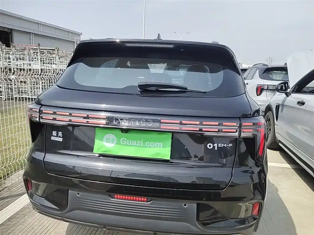 Lynk & Co 01 2023 1.5TD EM-F PM купить на сайте DeffCars