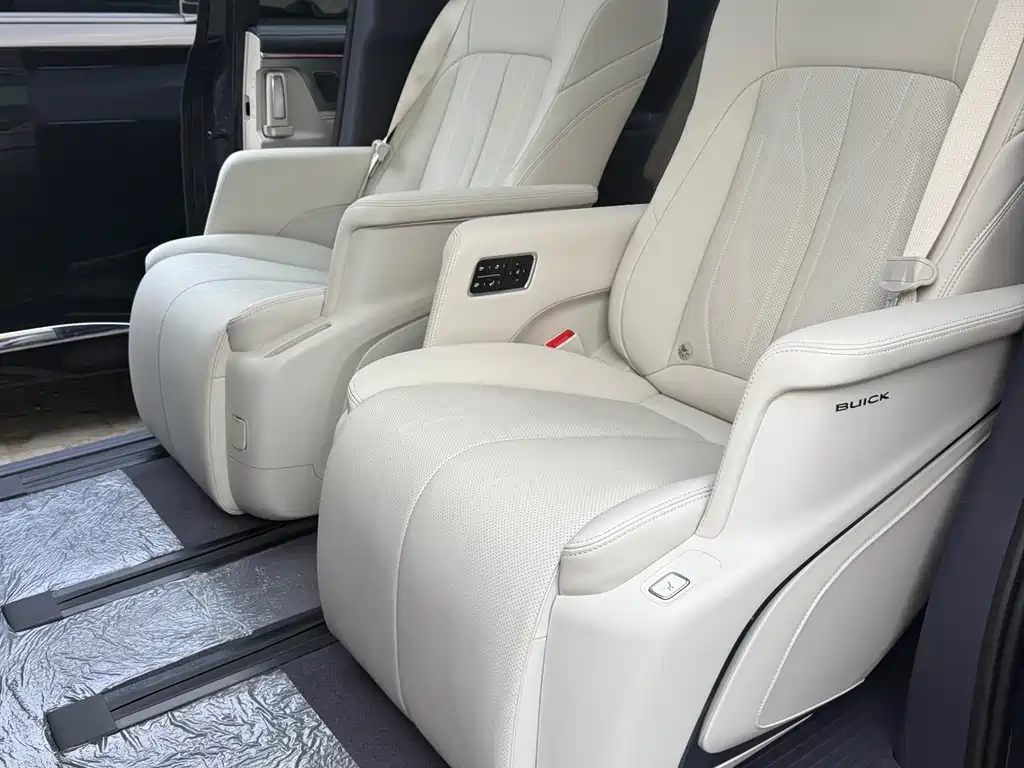 Buick GL8 New Energy 2026 Lu Zun Luxury Edition купить на сайте DeffCars