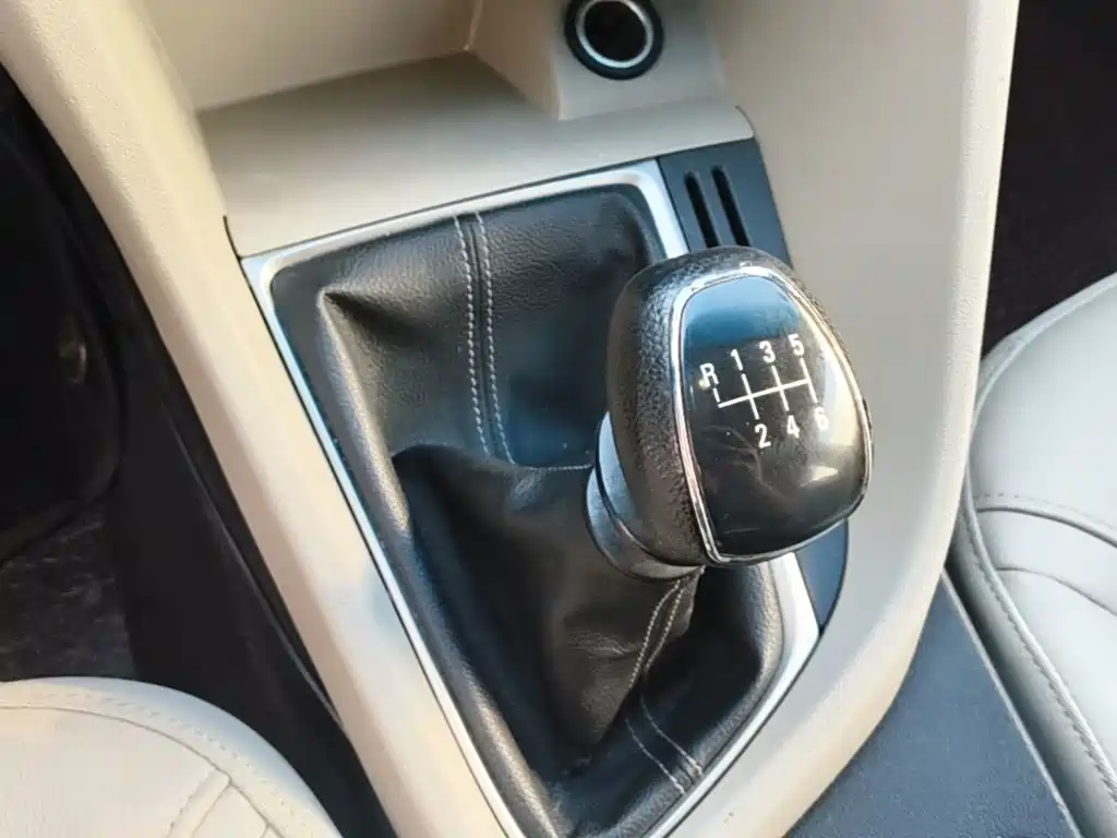 Yinglang 2018 15T Manual Elite National V купить на сайте DeffCars