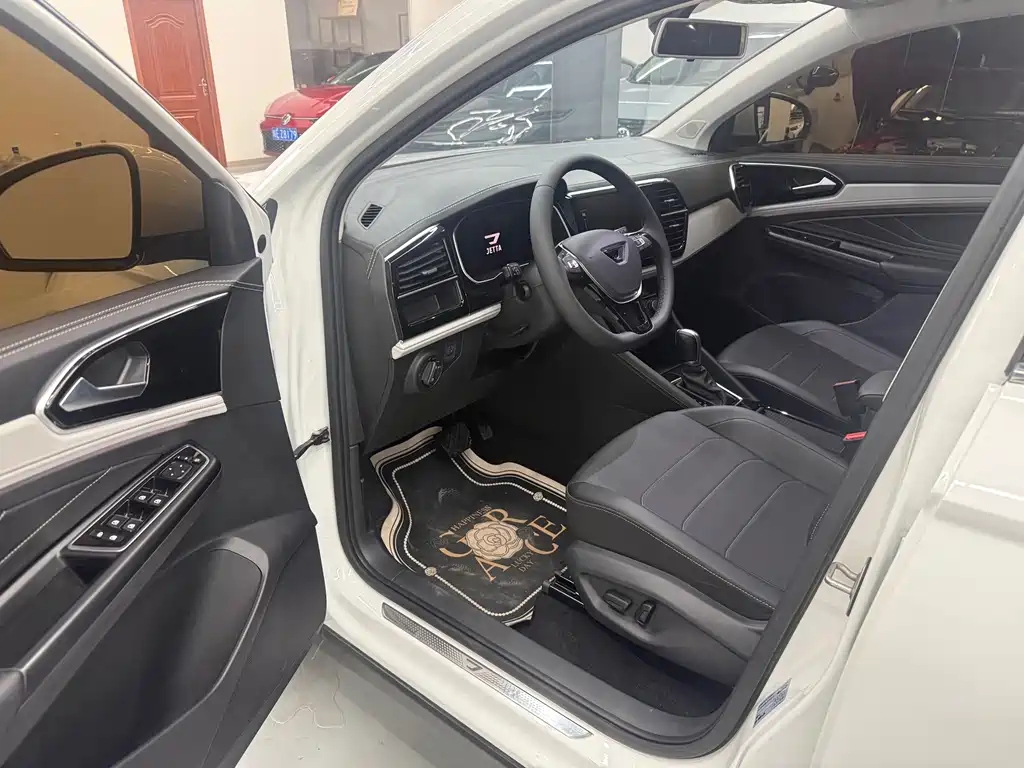 Jetta VS7 2023 280TSI automatic enjoyment version купить на сайте DeffCars