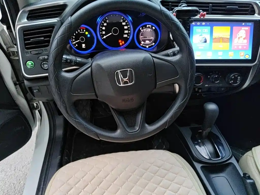 Fengfan 2017 1.5L CVT Elite Edition купить на сайте DeffCars