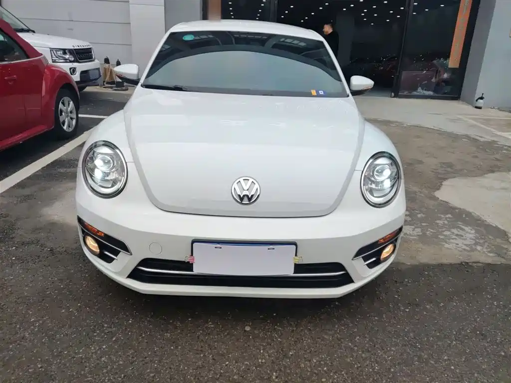 Beetle 2018 180TSI Yile Type купить на сайте DeffCars