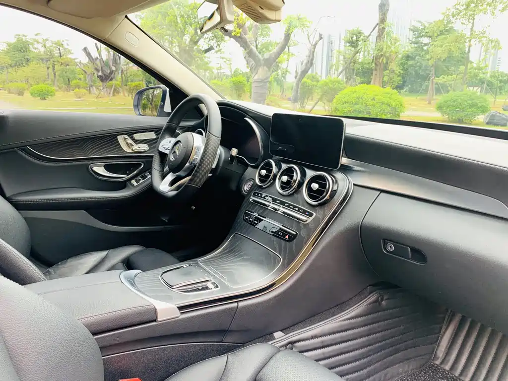 Mercedes-Benz C-Class 2020 facelift C 260 L sports version купить на сайте DeffCars