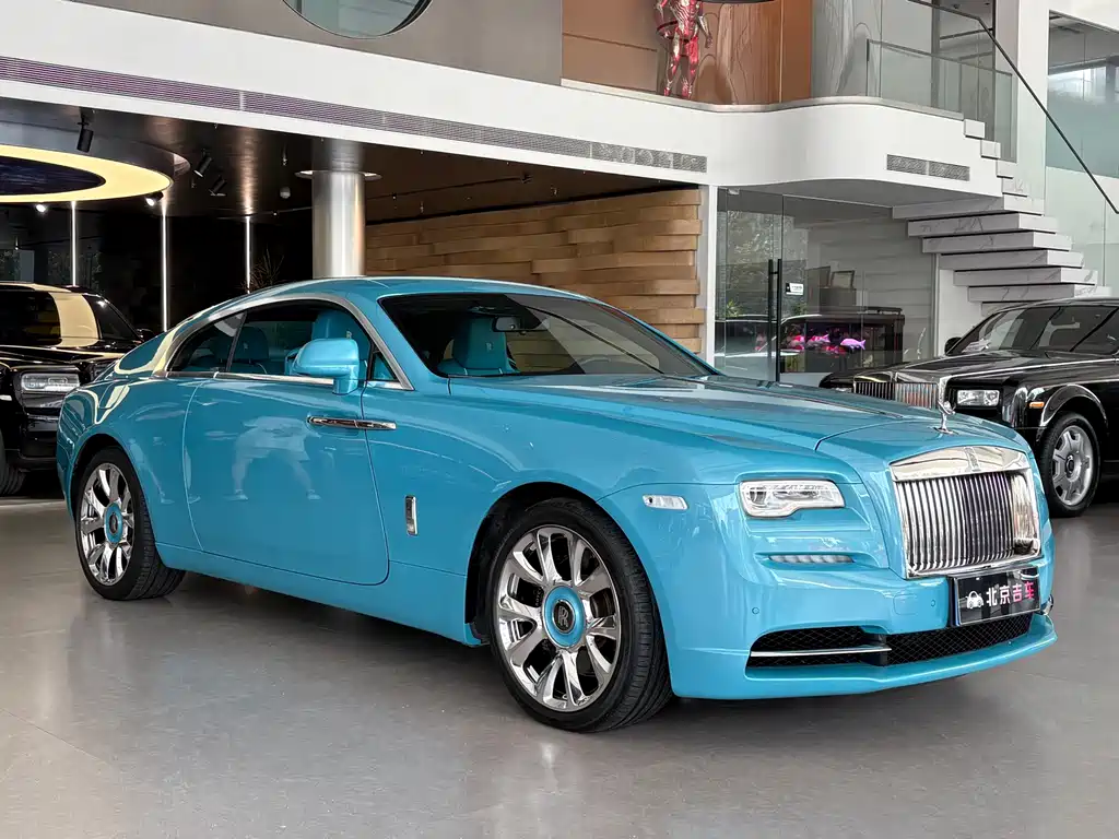 Wraith 2018 6.6T standard model купить на сайте DeffCars